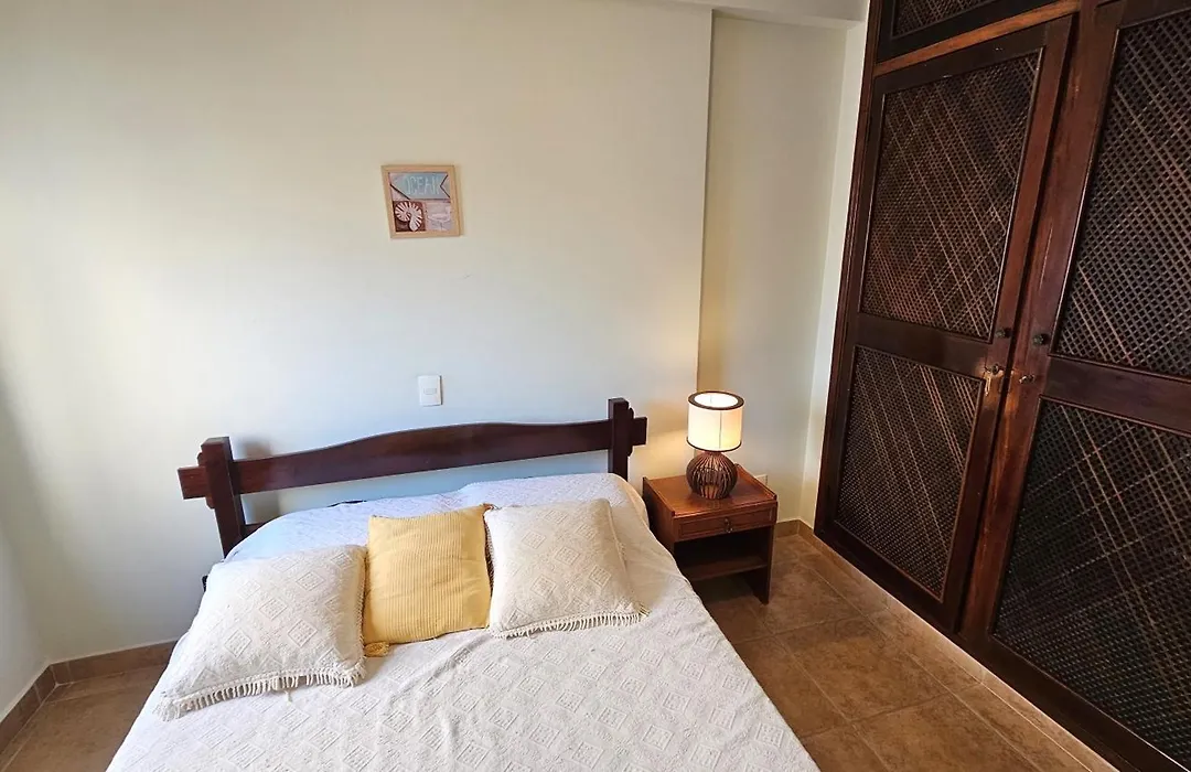 Boa Localização - 3 Quartos - Praia Asturias-1